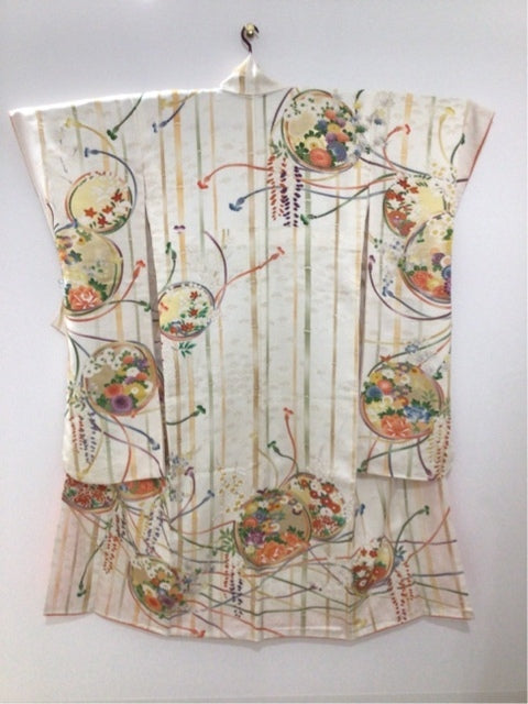 White furisode kimono with hand mirror pattern featuring bamboo, plum blossoms, peonies, chrysanthemums, and phalaenopsis orchids [4570191655137]