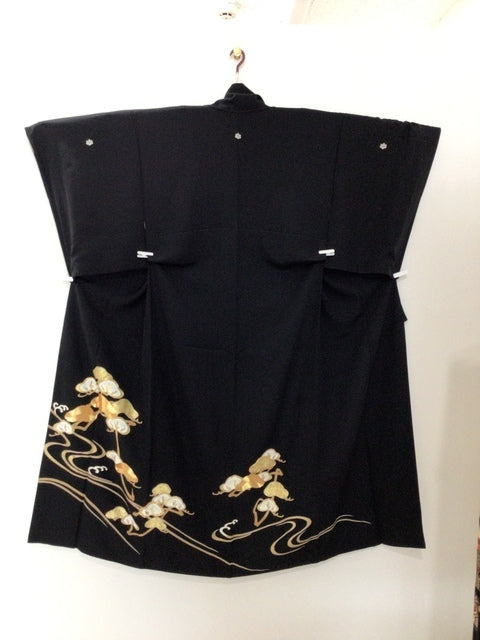 黒留　松　金彩　金駒　駒刺繍［4570191711574］