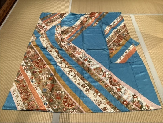 Light blue white gold noshi flower pattern gold piece [4570191656707]