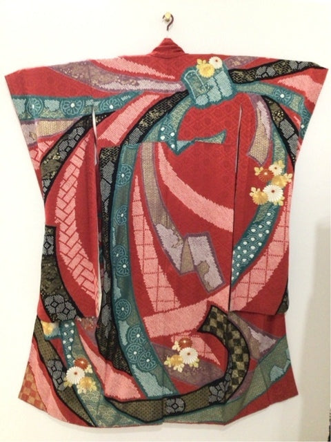 振袖、束熨斗、絞り、御所車、菊［4570191655403］