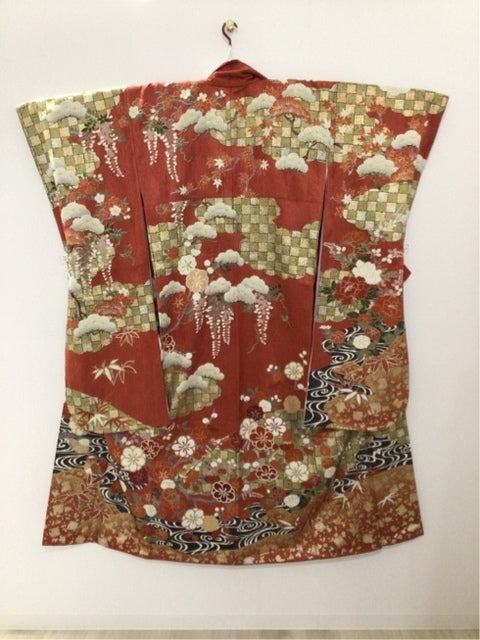 赤　枝梅 流水 金糸 金銀彩［4570191710270］