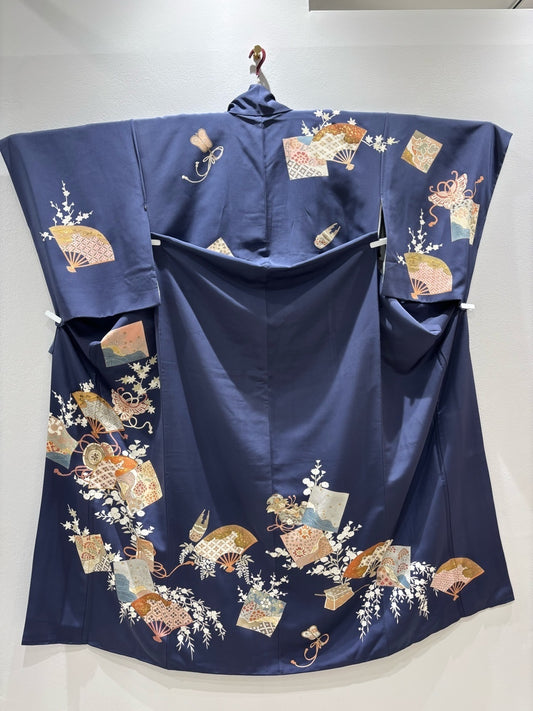 紺　扇面鼓吉祥花蝶文　金彩［4570191718573］