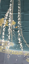 画像をギャラリービューアに読み込む, 緑　グレー　枝垂れ桜　蝶　刺繍　金彩［4570191718832］
