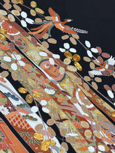 画像をギャラリービューアに読み込む, 黒留　鳳凰熨斗吉祥花文　駒刺繍　金銀彩［4570191719891］
