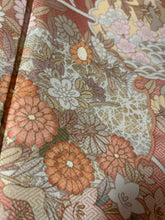Load image into Gallery viewer, 訪問着 くすみ ピンク 雪輪花文 金銀彩 ［4570191718450］
