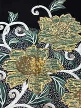 画像をギャラリービューアに読み込む, 黒留　花唐草文　駒刺繍　金銀彩［4570191718207］
