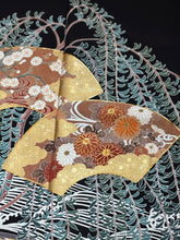 画像をギャラリービューアに読み込む, 黒留　枝垂れ柳地紙花文　駒刺繍　金銀彩［4570191717996］
