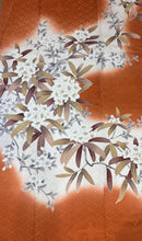 画像をギャラリービューアに読み込む, くすみオレンジ　赤茶　桜 地紋 金彩 ぼかし ［4570191716135］
