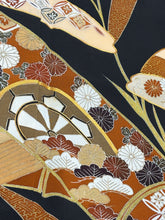 画像をギャラリービューアに読み込む, 黒留　笹竹片輪車吉祥文　駒刺繍 金彩［4570191716203］

