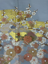 Load image into Gallery viewer, プレミアム　灰色　扇面　草花　金糸　金彩［4570191716630］
