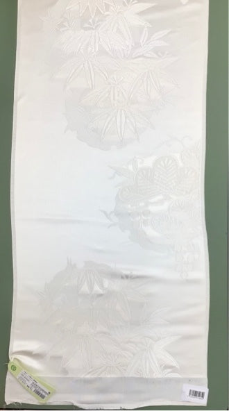 White wedding kimono, pine and bamboo design [4570191710850]