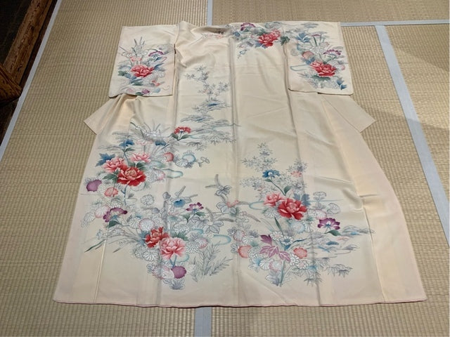 クリーム色、牡丹、花［4570191652204］