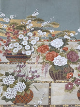 画像をギャラリービューアに読み込む, ヴェラ M グレー 薄灰 花瓶 壺 牡丹 椿 紫陽花 梅 菊［4570191697625］
