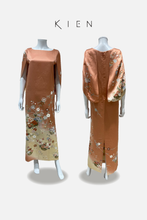画像をギャラリービューアに読み込む, コクーンＭ　ピンク　クリーム　花籠文　暈し染め　金彩［4570191697892］
