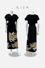 Load image into Gallery viewer, プレミアム　カシュクールＭ　黒留　松　扇　雪輪　刺繍 ［4570191696055］
