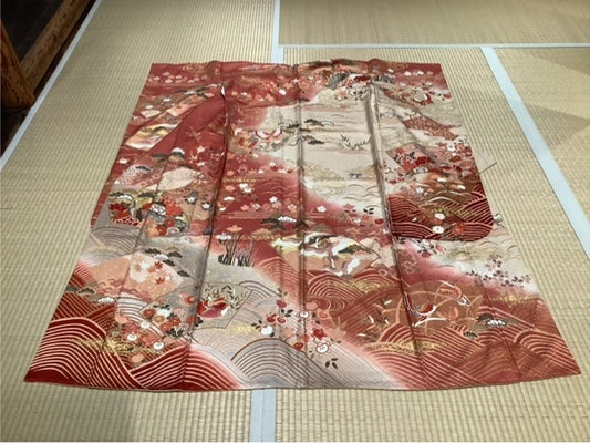 振袖　ローズピンク　ディープレッド　ベージュ　扇　四季の花　蝶　鶴　鴨