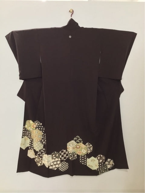 Dark brown tortoiseshell pattern with floral motifs and gold accents [4570191711239]