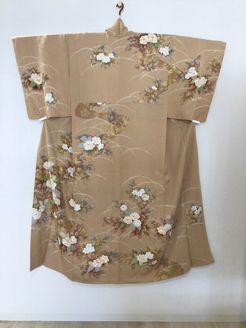 訪問着　薄茶　草花　芝　金彩　箔［4570191712069］