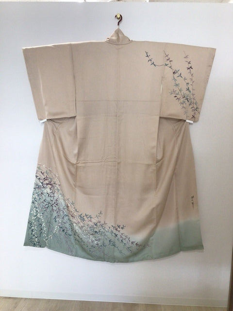 訪問着　ベージュ　二代目清次郎　落款あり　枝葉　裾ぼかし［4570191712120］
