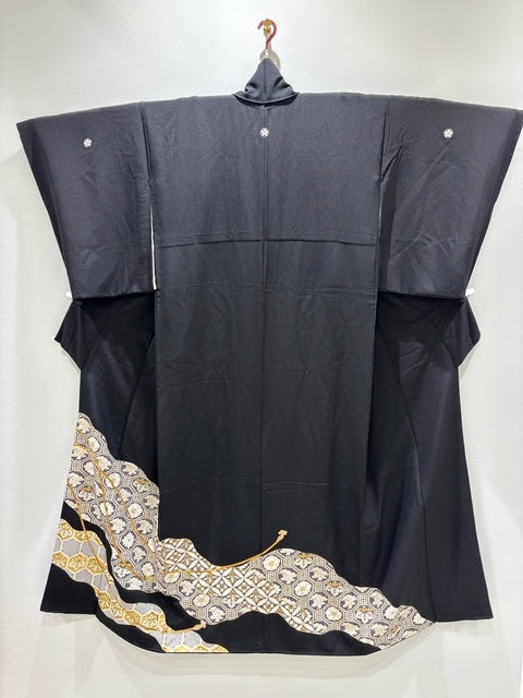 黒留　吉祥紐花文　駒刺繍　金彩［9574194712939］