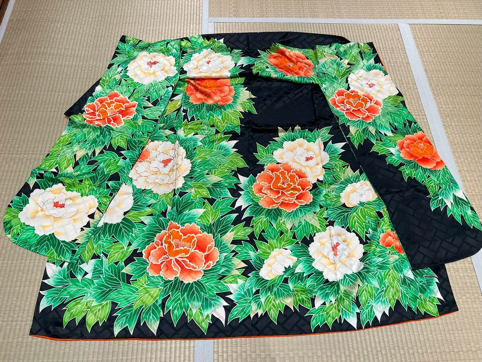 振袖　黒地　オレンジ&ホワイト芍薬 [4570191650163]
