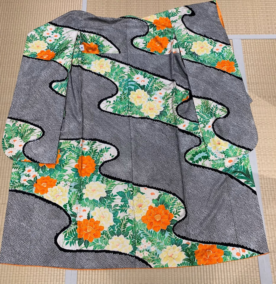 みどり　黒色絞り　牡丹　流水紋様 [4570191651146]